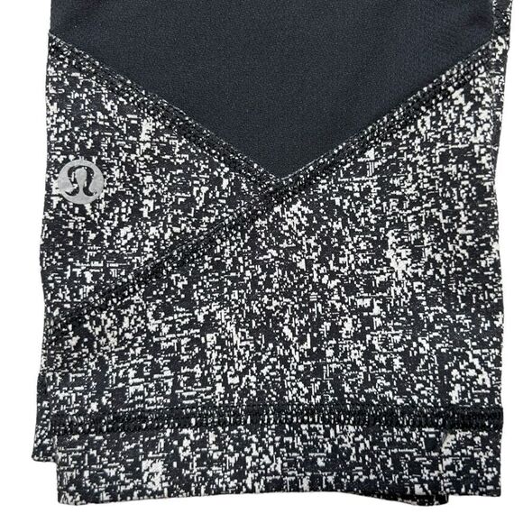 Lululemon Pace Rival Crop 19" Leggings in Suited Jacquard Black White / Black 6 - Picture 2 of 7